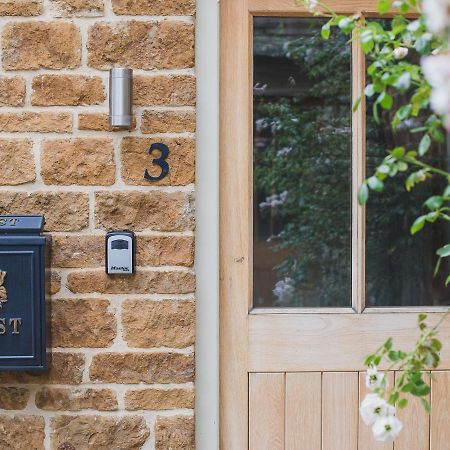 Climbing Rose Cottage - Dog Friendly - Peaceful Cotswold Cottage Adlestrop Esterno foto