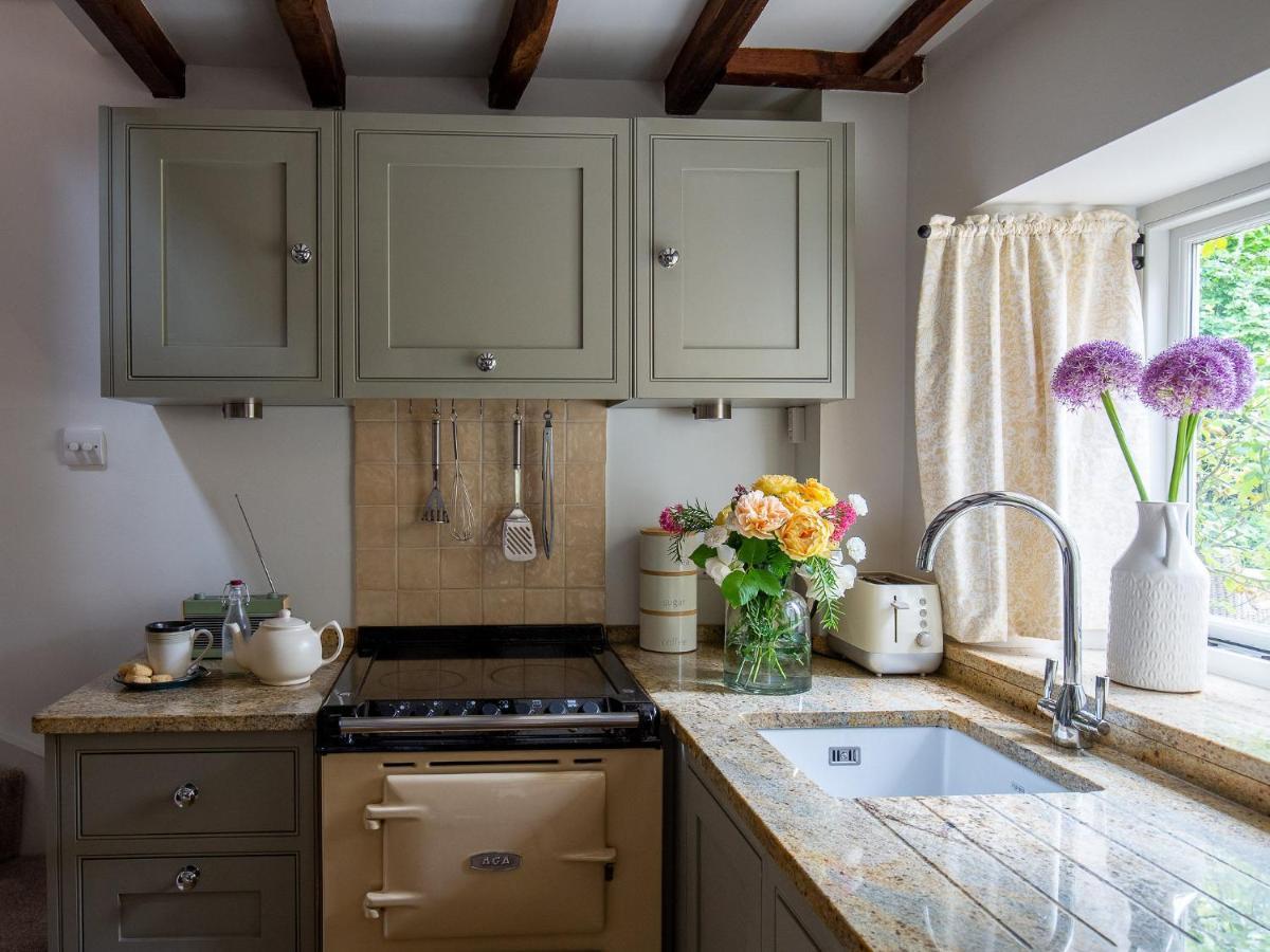 Climbing Rose Cottage - Dog Friendly - Peaceful Cotswold Cottage Adlestrop Esterno foto